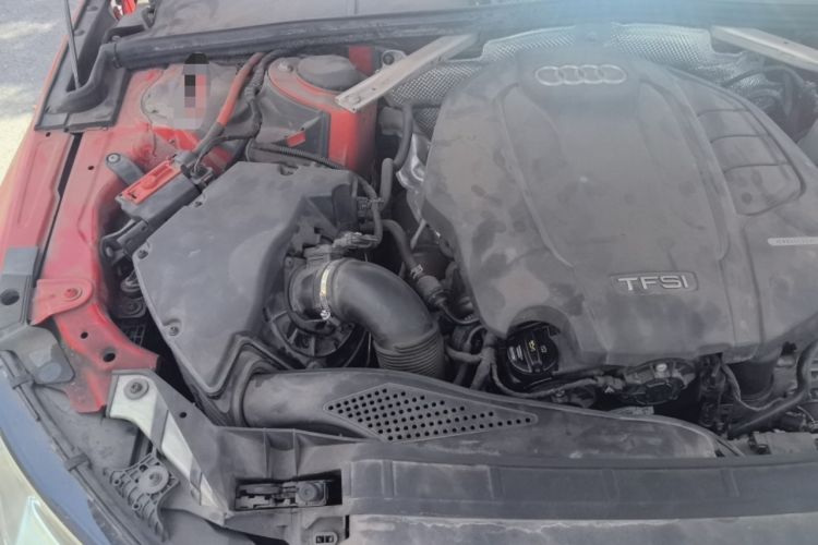 Used Audi A4L 2017 Plus 40 TFSI Ambition Model Engine Bay Right