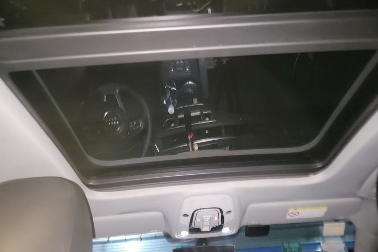 Used Audi A4L 2017 45 TFSI quattro Sport Edition Headliner