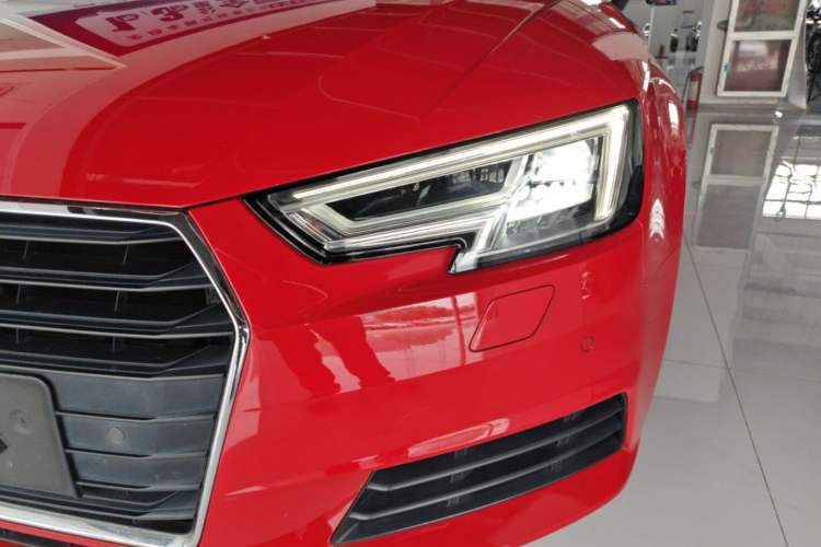 Used Audi A4L 2017 40 TFSI Fashion Model Left Front Headlight