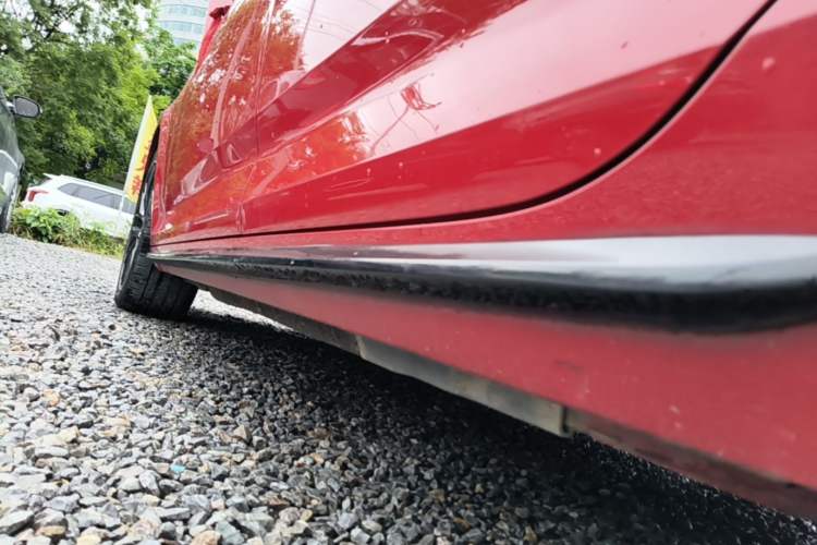 Used Audi A4L 2017 Plus 40 TFSI Ambition Model Left Side Sill