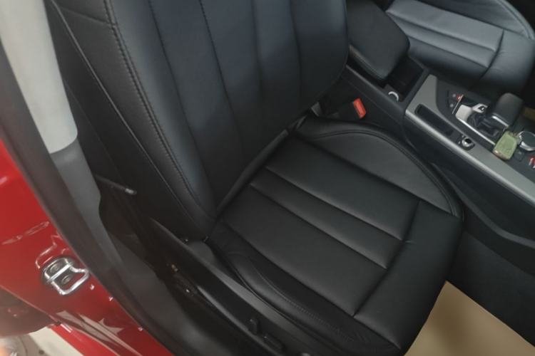Used Audi A4L 2017 Plus 40 TFSI Ambition Model Right Front Seat