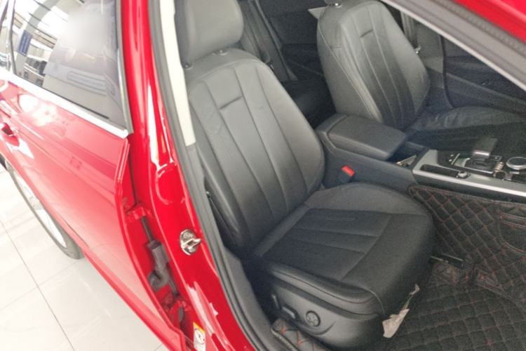 Used Audi A4L 2017 40 TFSI Fashion Model Right Front Seat