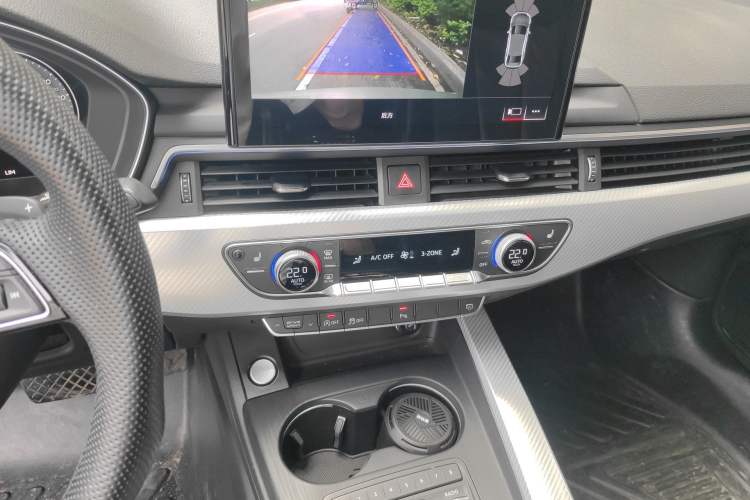 Used Audi A4L 2017 40 TFSI Fashion Model Audio And AC Panel
