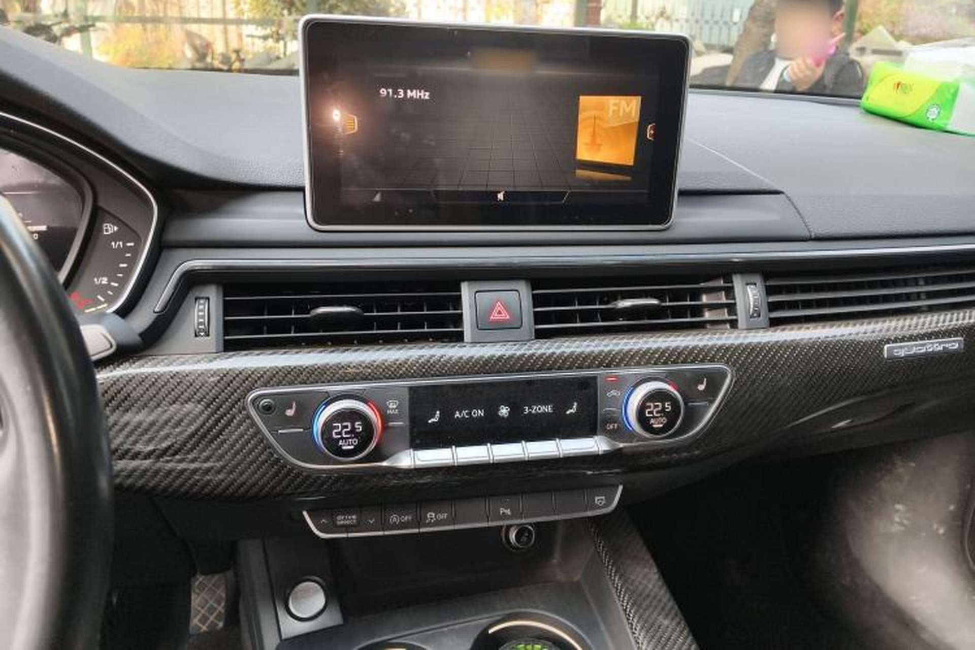 Used Audi A4L 2017 45 TFSI quattro Sport Edition Audio And AC Panel