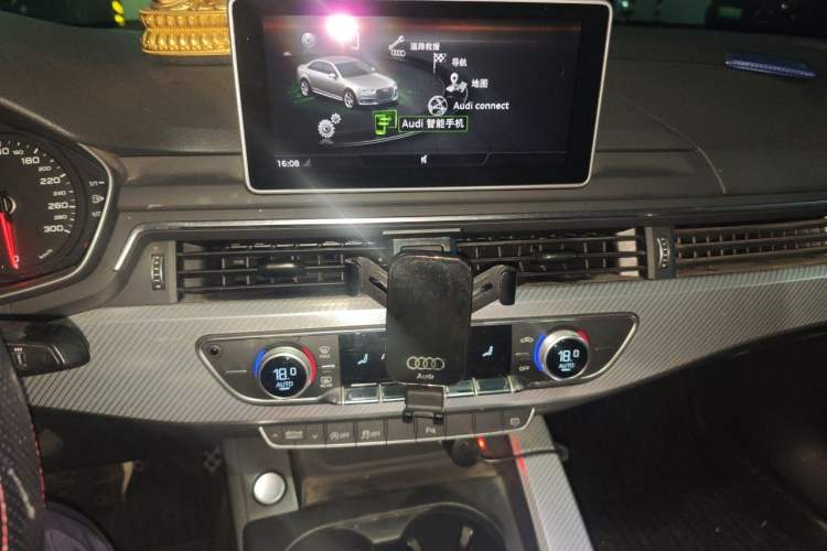 Used Audi A4L 2017 Plus 40 TFSI Fashion Model Audio And AC Panel