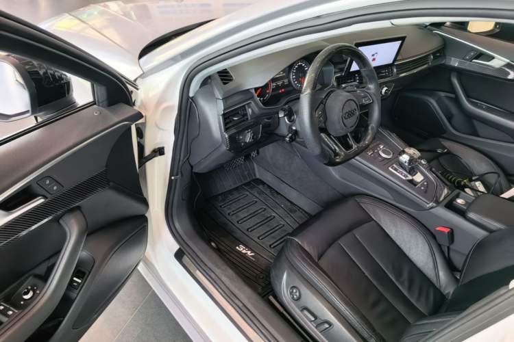 Used Audi A4L 2017 40 TFSI Ambition Edition Driver Seat
