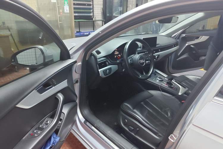 Used Audi A4L 2017 Plus 40 TFSI Fashion Model Driver Seat