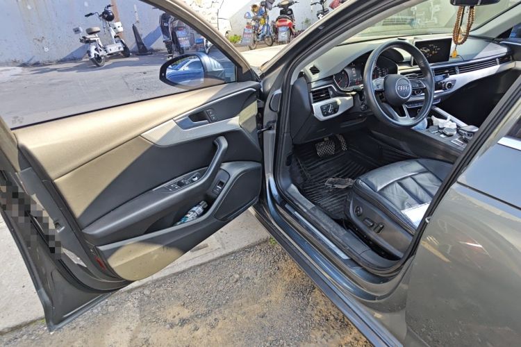 Used Audi A4L 2017 Plus 40 TFSI Fashion Model Driver Seat