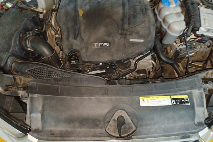 Used Audi A4L 2017 Plus 40 TFSI Ambition Model Engine Bay
