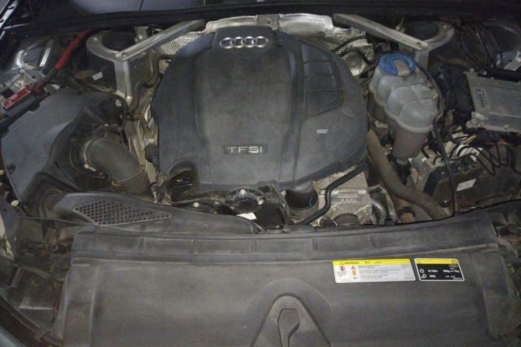 Used Audi A4L 2017 Plus 40 TFSI Sport Model Engine Bay