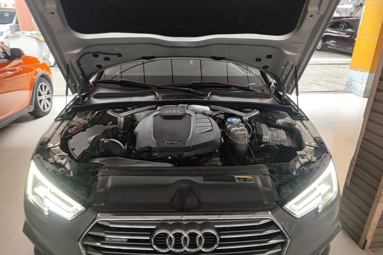 Used Audi A4L 2017 45 TFSI quattro Style Edition Engine Bay