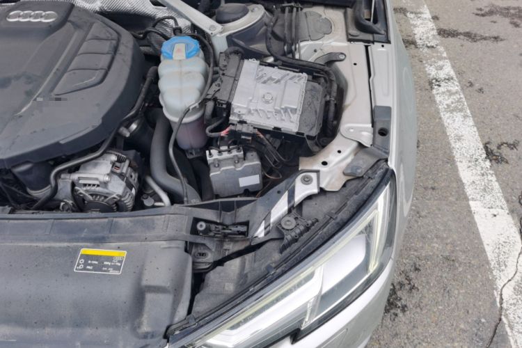 Used Audi A4L 2017 Plus 45 TFSI quattro Sport model Engine Bay Left