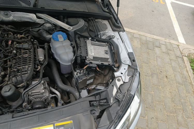 Used Audi A4L 2017 Plus 40 TFSI Ambition Model Engine Bay Left