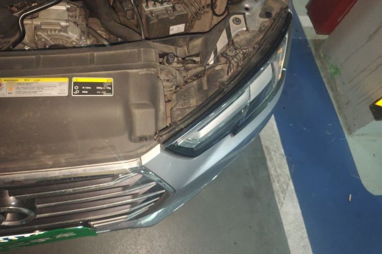 Used Audi A4L 2017 Plus 40 TFSI Fashion Model Engine Bay Left