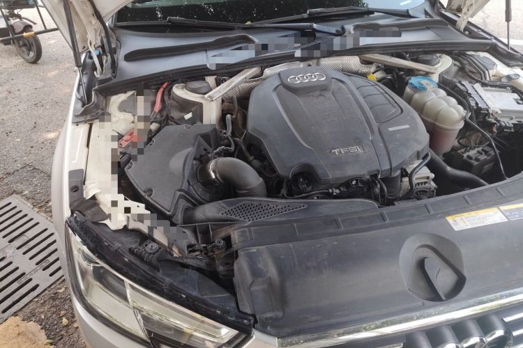 Used Audi A4L 2017 Plus 40 TFSI Ambition Model Engine Bay Right