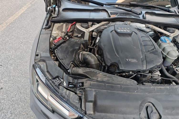 Used Audi A4L 2017 Plus 45 TFSI quattro Sport model Engine Bay Right