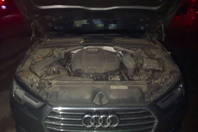 Used Audi A4L 2017 Plus 40 TFSI Fashion Model Engine Bay