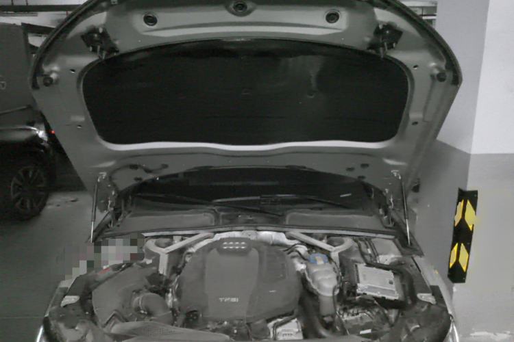 Used Audi A4L 2017 40 TFSI Style Edition Engine Bay