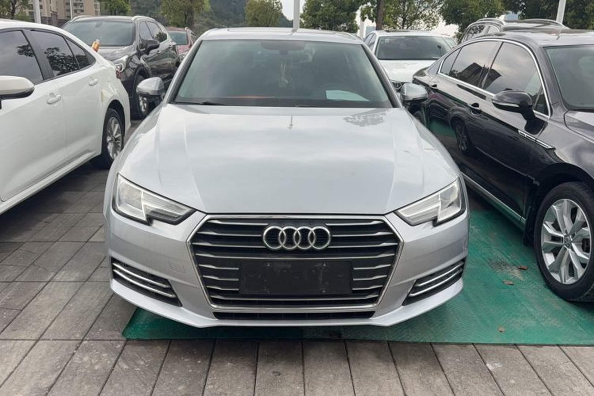 Used Audi A4L 2017 Plus 40 TFSI Ambition Model Exterior 1