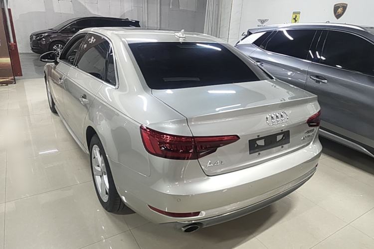 Used Audi A4L 2017 Plus 40 TFSI Fashion Model Exterior 2