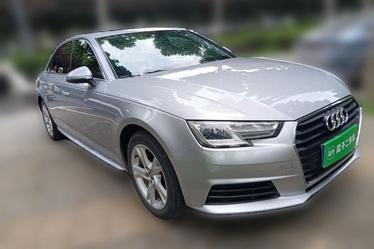 Used Audi A4L 2017 Plus 40 TFSI Ambition Model Front Right 45 Deg