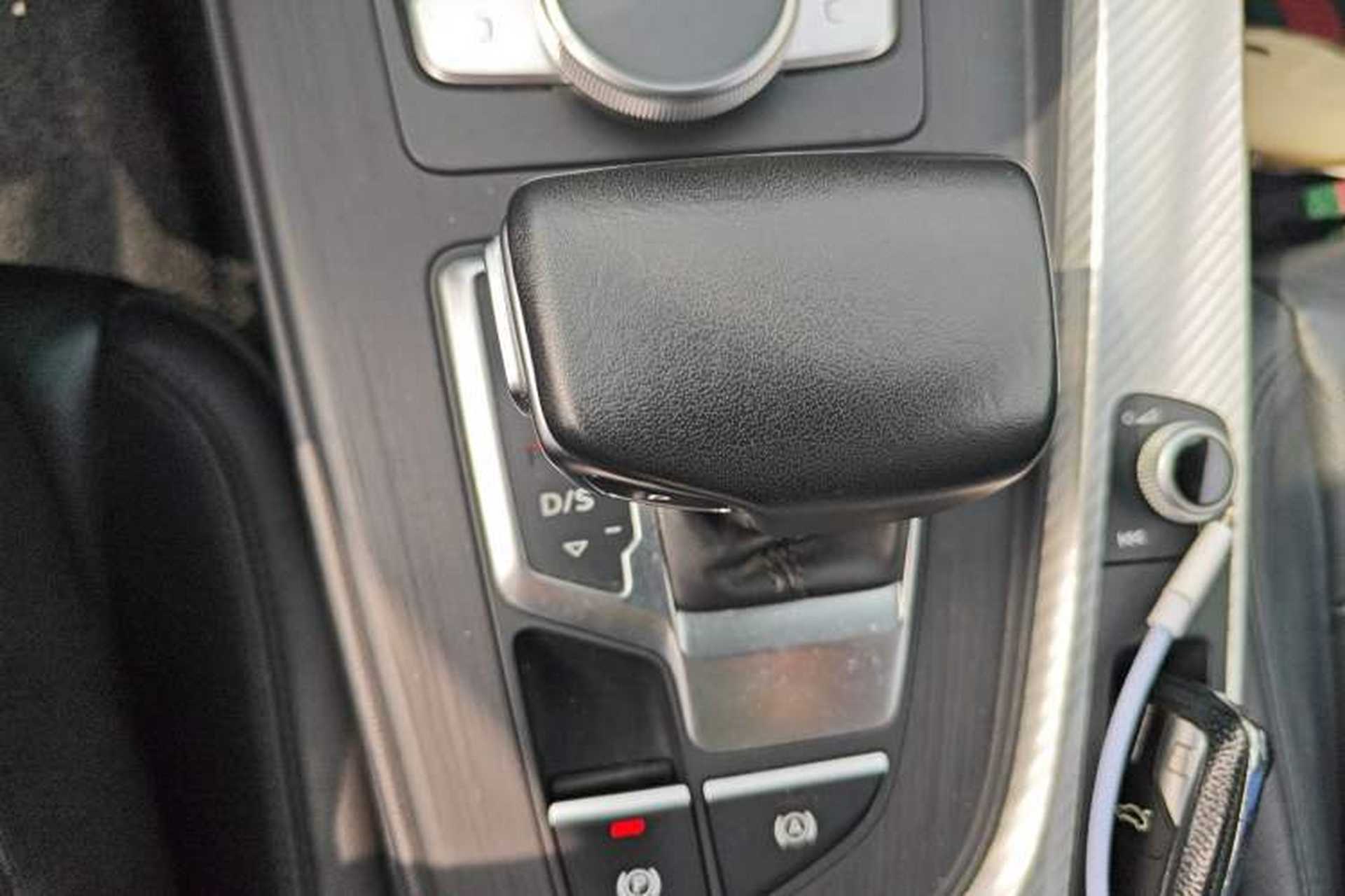 Used Audi A4L 2017 Plus 40 TFSI Fashion Model Gear Lever