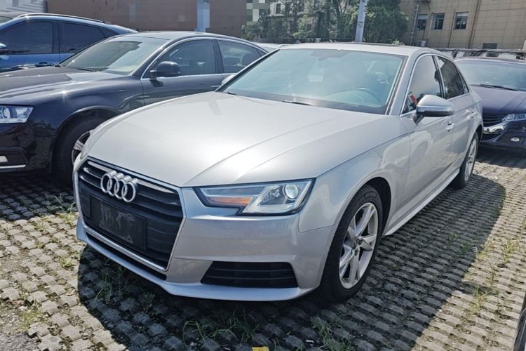Used Audi A4L 2017 40 TFSI Ambition Edition Guazi used car, China used car export, Used car for sale, Used cars, Cheapest cars for sale