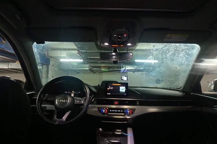 Used Audi A4L 2017 40 TFSI Fashion Model Headliner