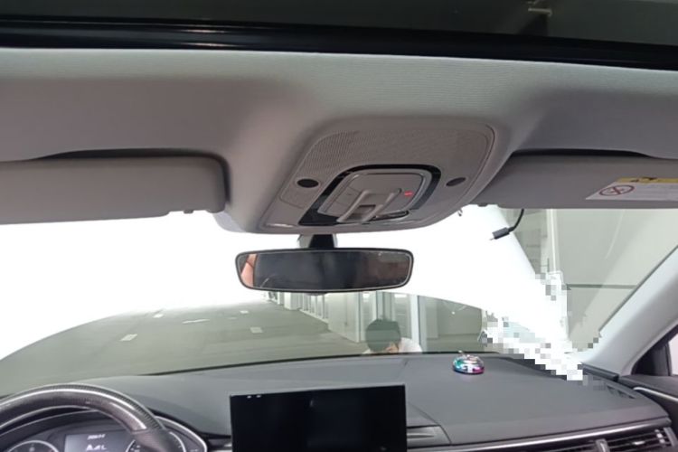 Used Audi A4L 2017 40 TFSI Ambition Edition Headliner