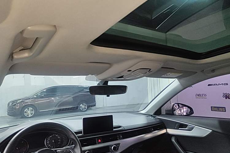 Used Audi A4L 2017 Plus 40 TFSI Fashion Model Headliner