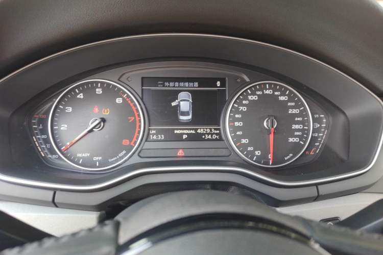 Used Audi A4L 2017 Plus 40 TFSI Ambition Model Instrument Cluster