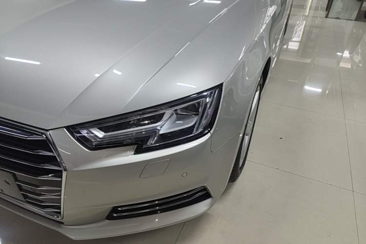 Used Audi A4L 2017 Plus 40 TFSI Fashion Model Left Front Headlight