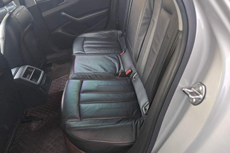 Used Audi A4L 2017 40 TFSI Ambition Edition Left Rear Seat
