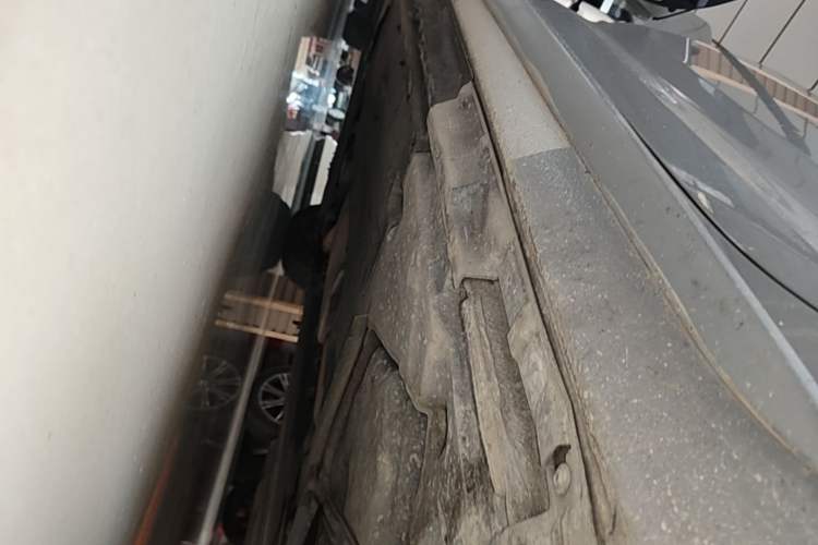 Used Audi A4L 2017 45 TFSI quattro Style Edition Left Side Sill