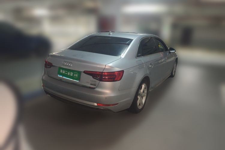 Used Audi A4L 2017 Plus 40 TFSI Fashion Model Rear Right 45 Deg