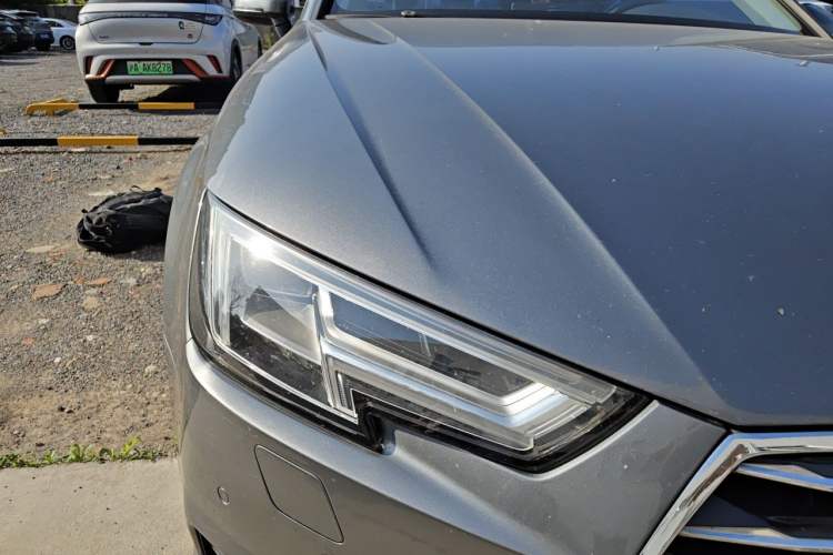 Used Audi A4L 2017 Plus 40 TFSI Fashion Model Right Front Headlight