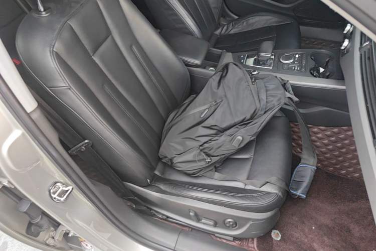 Used Audi A4L 2017 40 TFSI Ambition Edition Right Front Seat