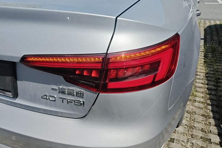 Used Audi A4L 2017 40 TFSI Ambition Edition Right Rear Taillight