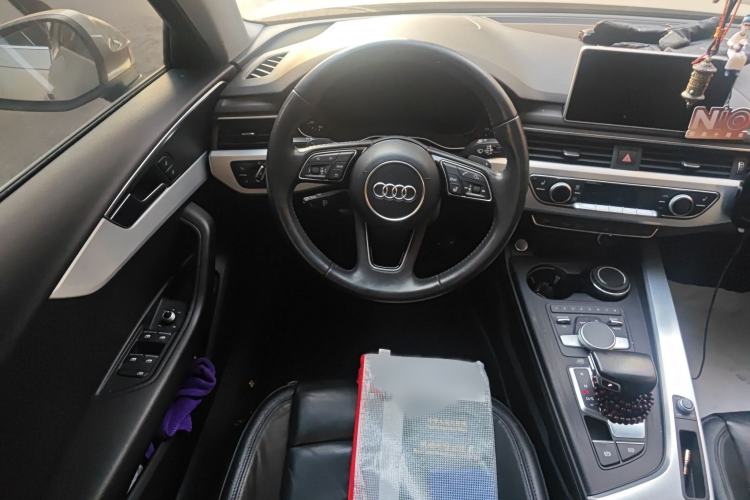 Used Audi A4L 2017 Plus 45 TFSI quattro Sport model Steering Wheel