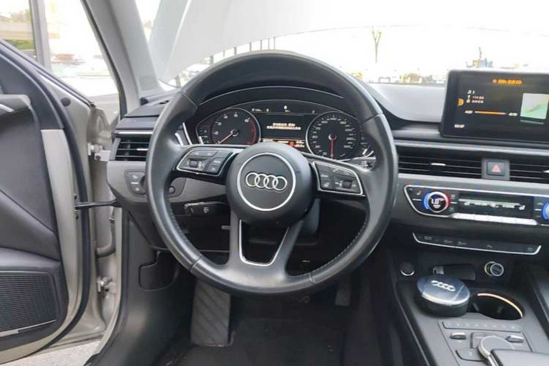 Used Audi A4L 2017 45 TFSI quattro Style Edition Steering Wheel