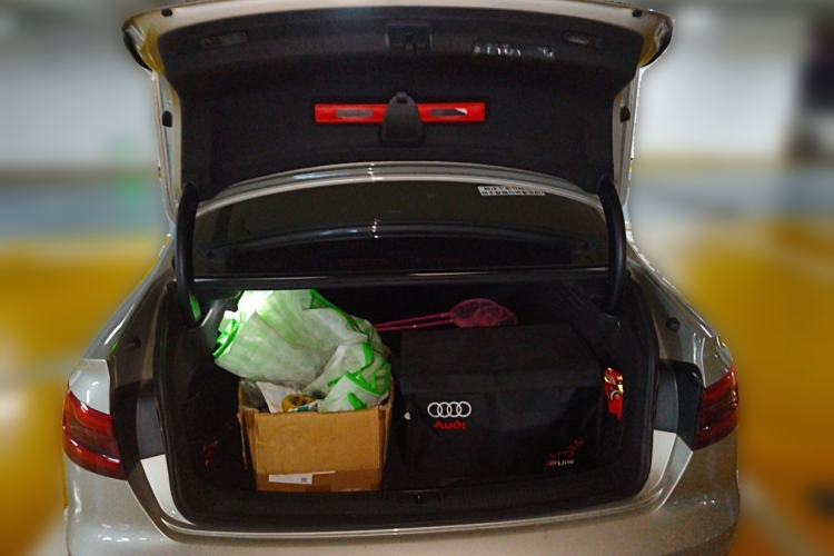 Used Audi A4L 2017 Plus 40 TFSI Ambition Model Trunk