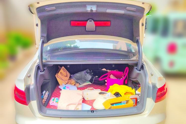 Used Audi A4L 2017 40 TFSI Fashion Model Trunk
