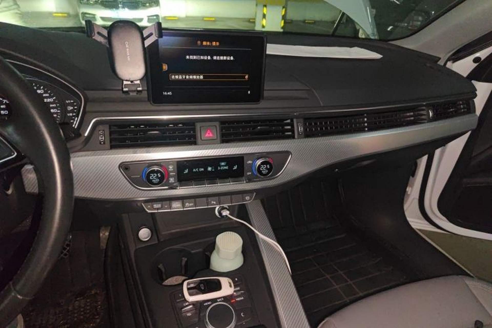 Used Audi A4L 2017 40 TFSI Fashion Model Audio And AC Panel