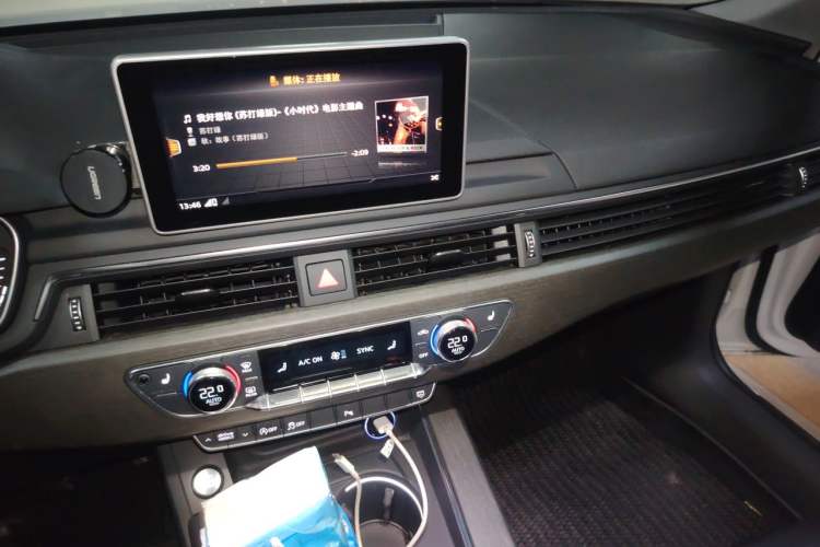 Used Audi A4L 2017 Plus 40 TFSI Style Edition Audio And AC Panel