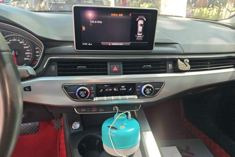 Used Audi A4L 2017 Plus 40 TFSI Fashion Model Audio And AC Panel