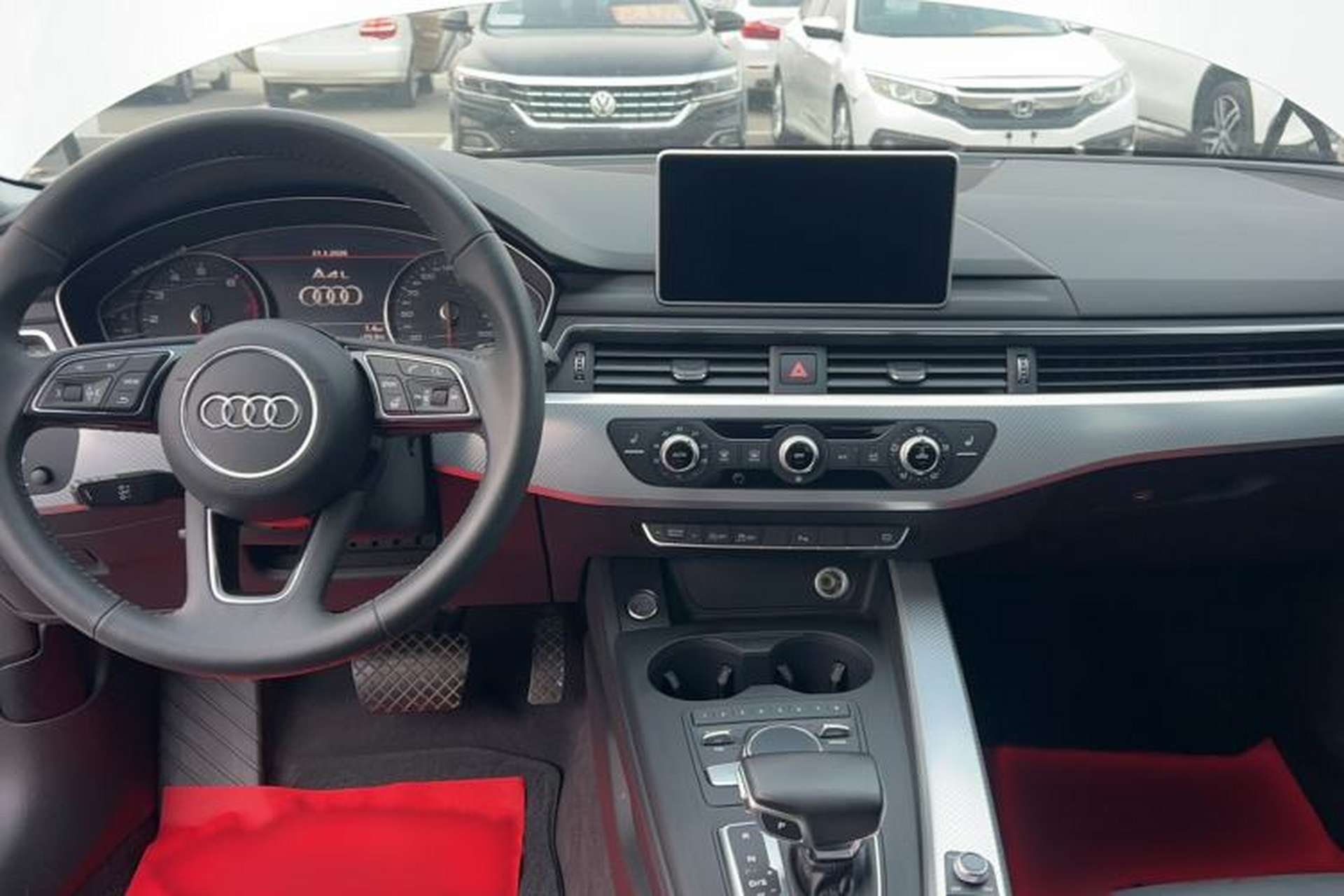 Used Audi A4L 2017 Plus 40 TFSI Ambition Model Audio And AC Panel