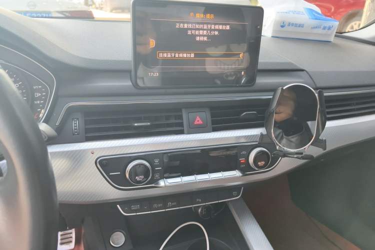 Used Audi A4L 2017 40 TFSI Style Edition Audio And AC Panel