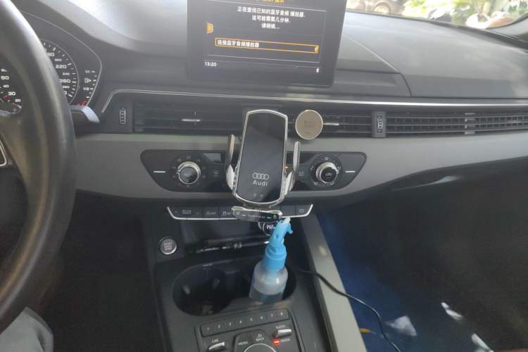 Used Audi A4L 2017 Plus 40 TFSI Ambition Model Audio And AC Panel