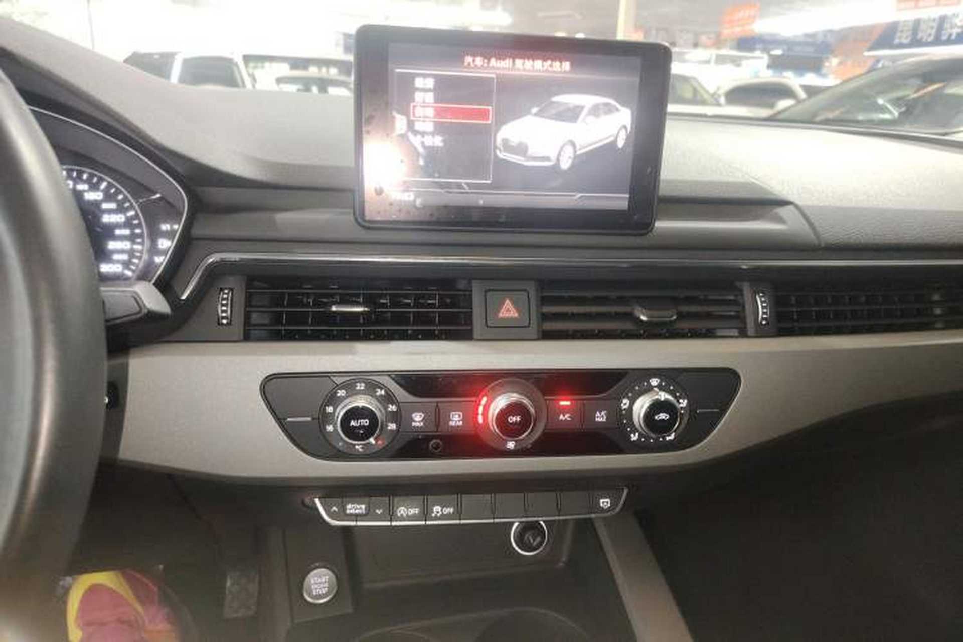 Used Audi A4L 2017 40 TFSI Ambition Edition Audio And AC Panel