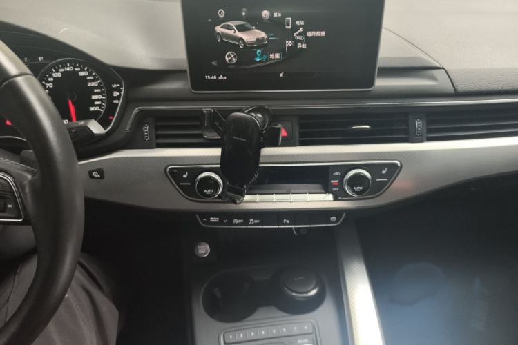 Used Audi A4L 2017 Plus 40 TFSI Fashion Model Audio And AC Panel
